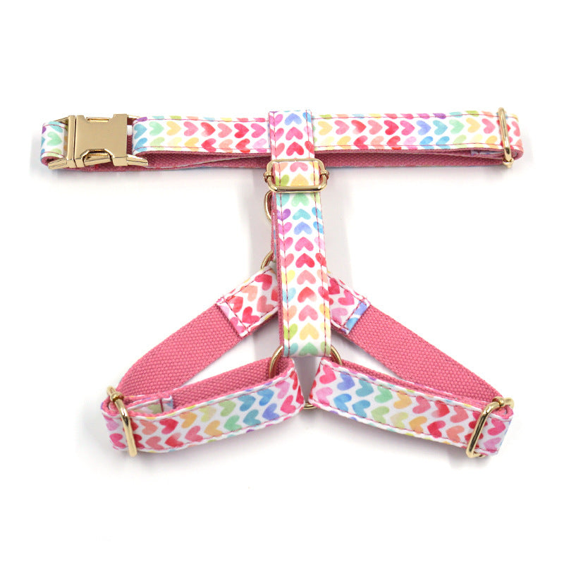 Buntes Herz-Hundegeschirr mit Goldschnalle | LuxeStyle