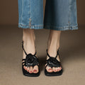 Blumen-Sandalen mit Blockabsatz