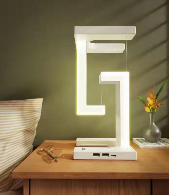 Kabellose Ladetischlampe mit Magnetfliegentechnik