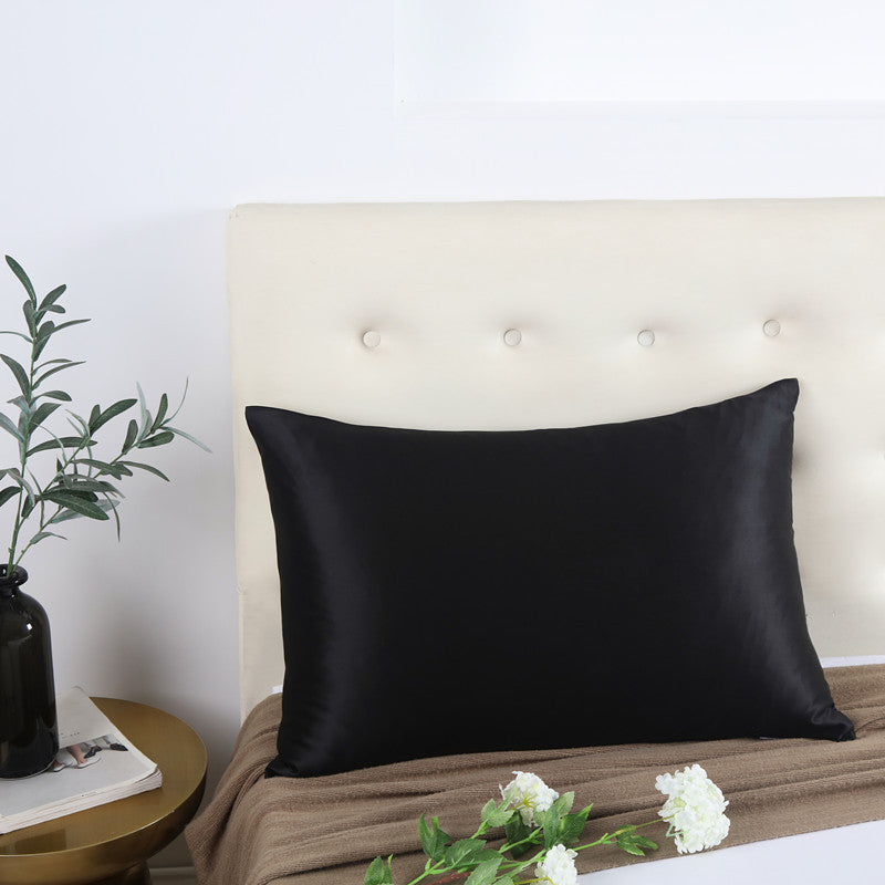 Seidenkissenbezug mit Reissverschluss – Bild 4 | LuxeStyle