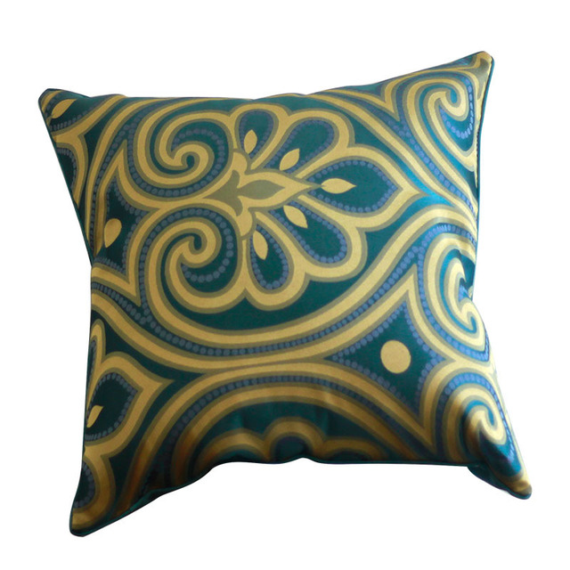 Sofa-Rückenkissen mit geometrischem Muster – Bild 3 | LuxeStyle