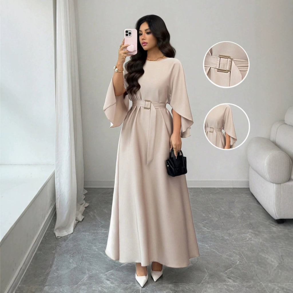 Elegantes Strickkleid mit Schnürung – Bild 2 | LuxeStyle