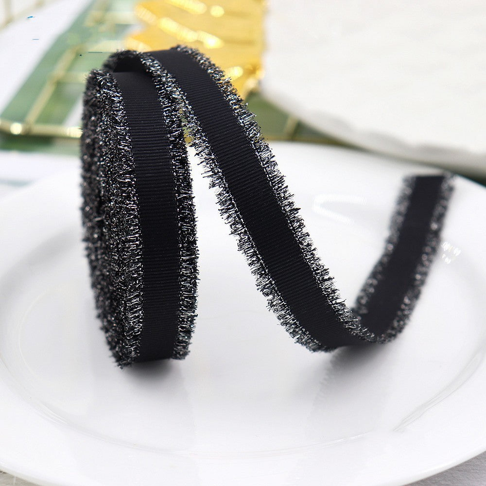 Dekoratives Gold‑Silber‑Ribbon mit Schleife – Bild 4 | LuxeStyle