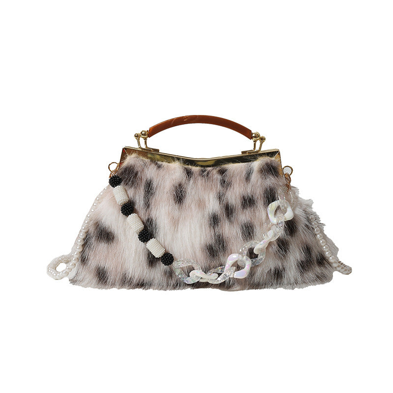 Plüsch-Schalenhandtasche mit Kettenriemen – Bild 2 | LuxeStyle