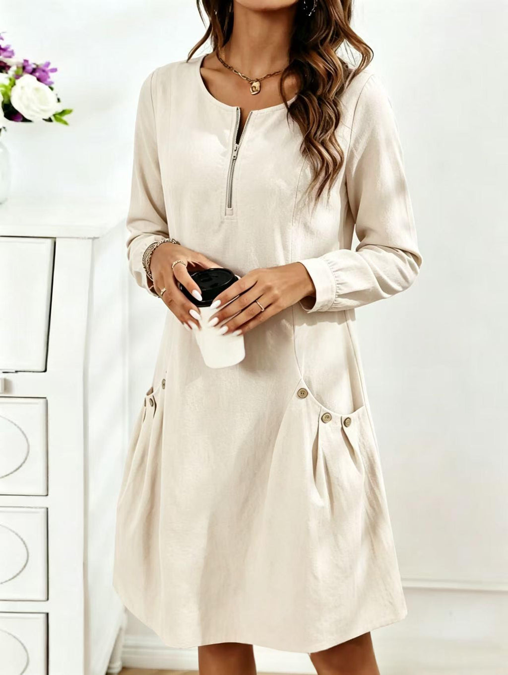 Midilanges Langarmkleid mit halbem Reissverschluss