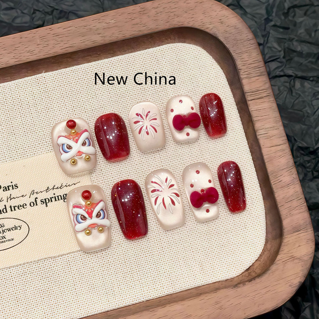 Rotes Cat's Eye Nagelset zum Aufkleben – Bild 1 | LuxeStyle