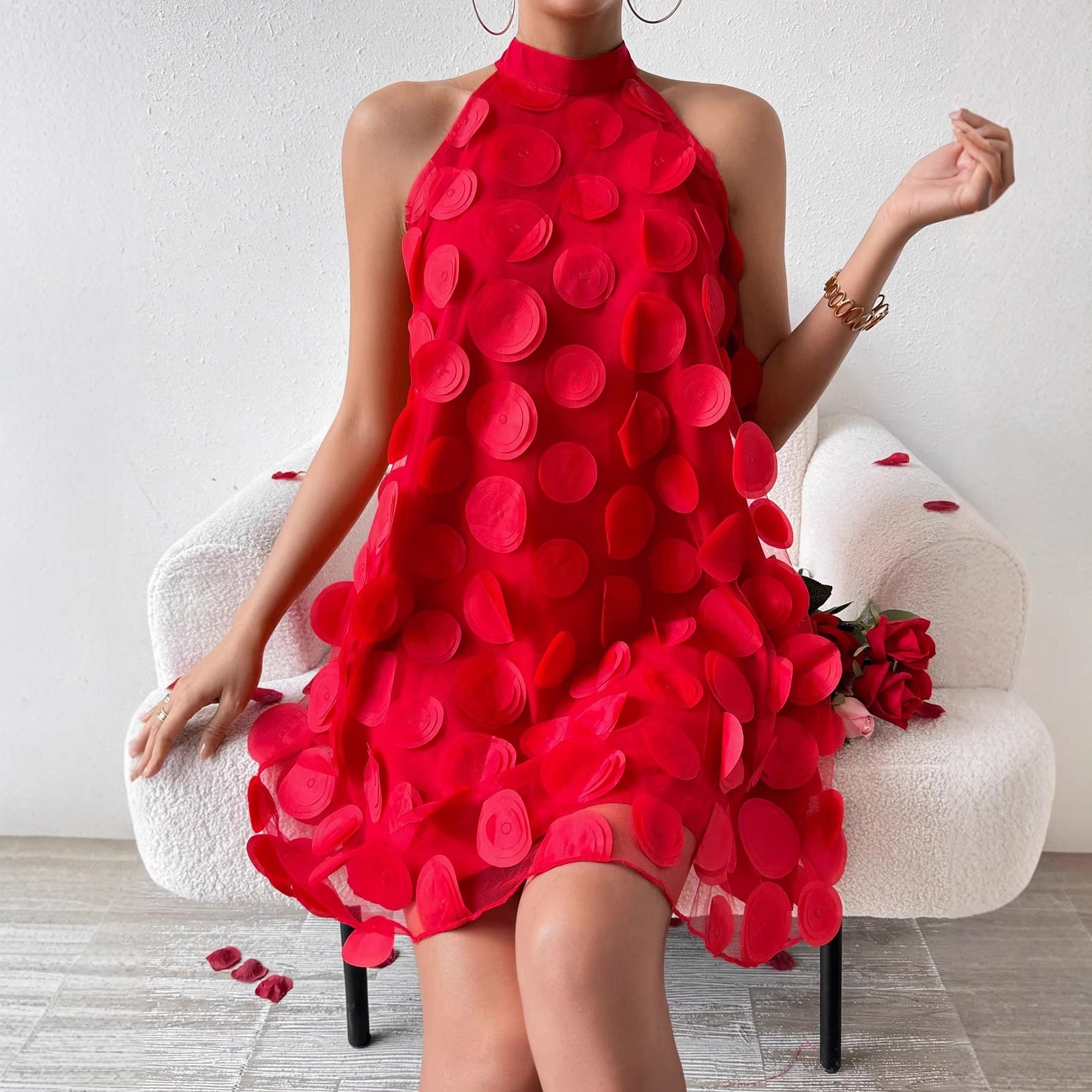 Florales Neckholder-Abendkleid