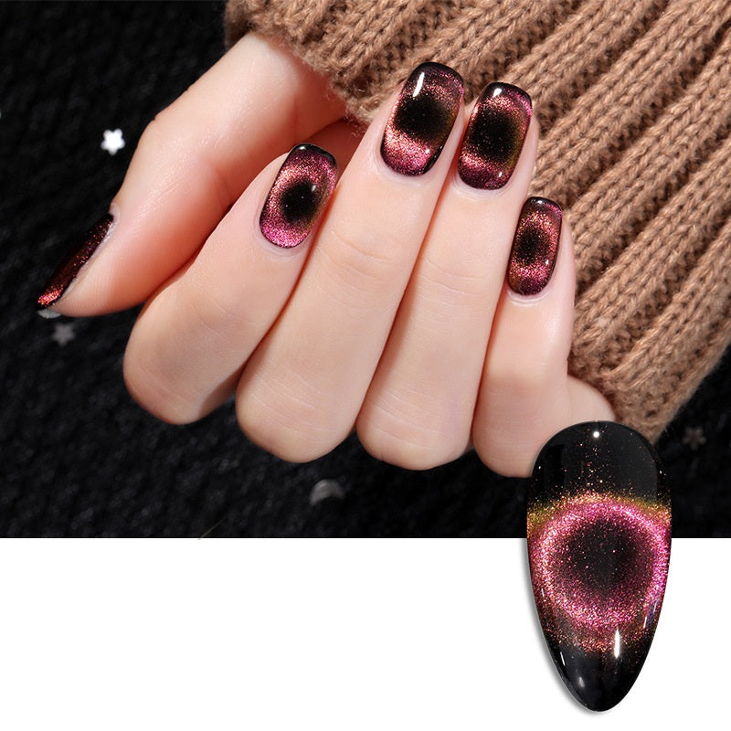 Cat Eye Nagellack – Bild 3 | LuxeStyle