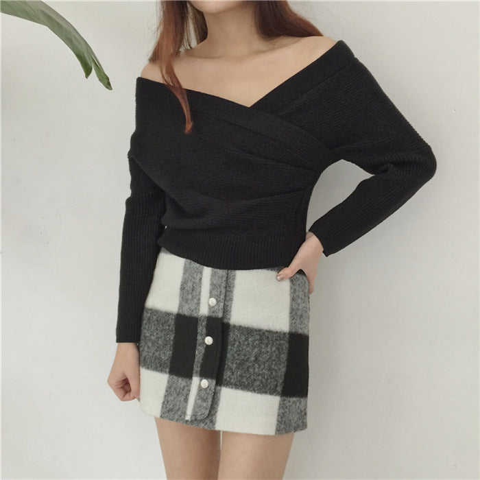 Slim-Fit Strickpullover mit V-Ausschnitt