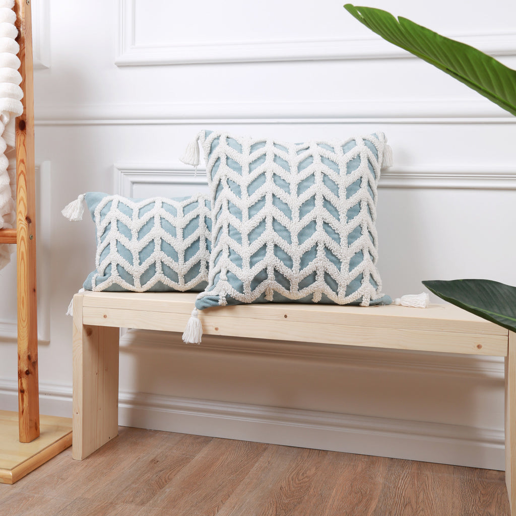 Geometrisches Kissen mit Quasten – Bild 2 | LuxeStyle