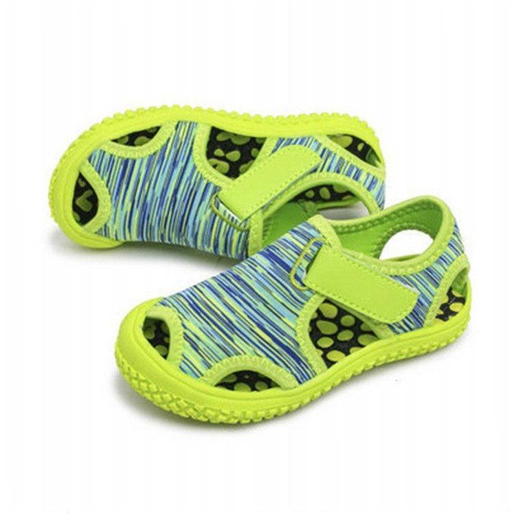 Schwimmsandalen für Kinder – Bild 3 | LuxeStyle