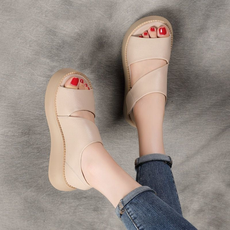 Vintage-Sandalen mit Klettverschluss