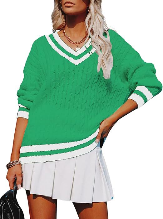 Kuscheliger Strickpullover mit V-Ausschnitt
