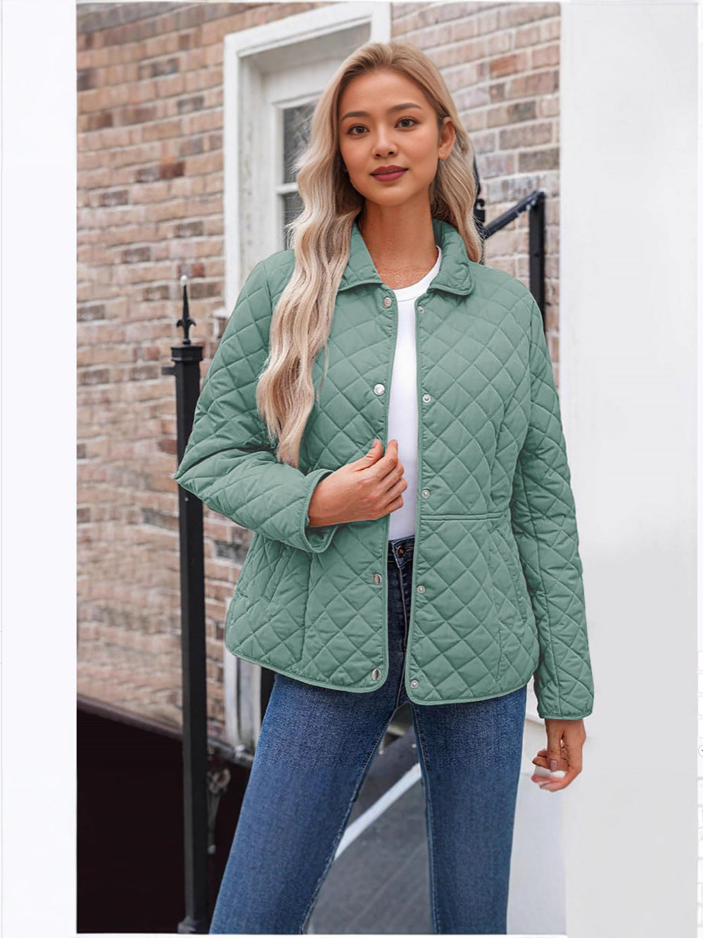 Weisses Quilted-Jackett mit Knöpfen – Bild 8 | LuxeStyle