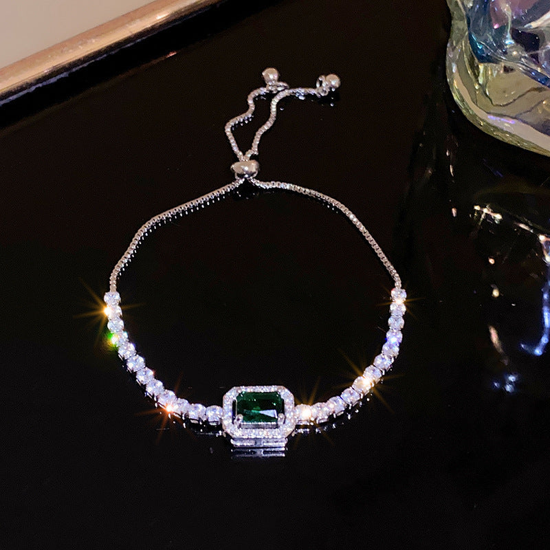 18K Goldplattiertes Oval Zirkonia Armband mit Geschenkbox