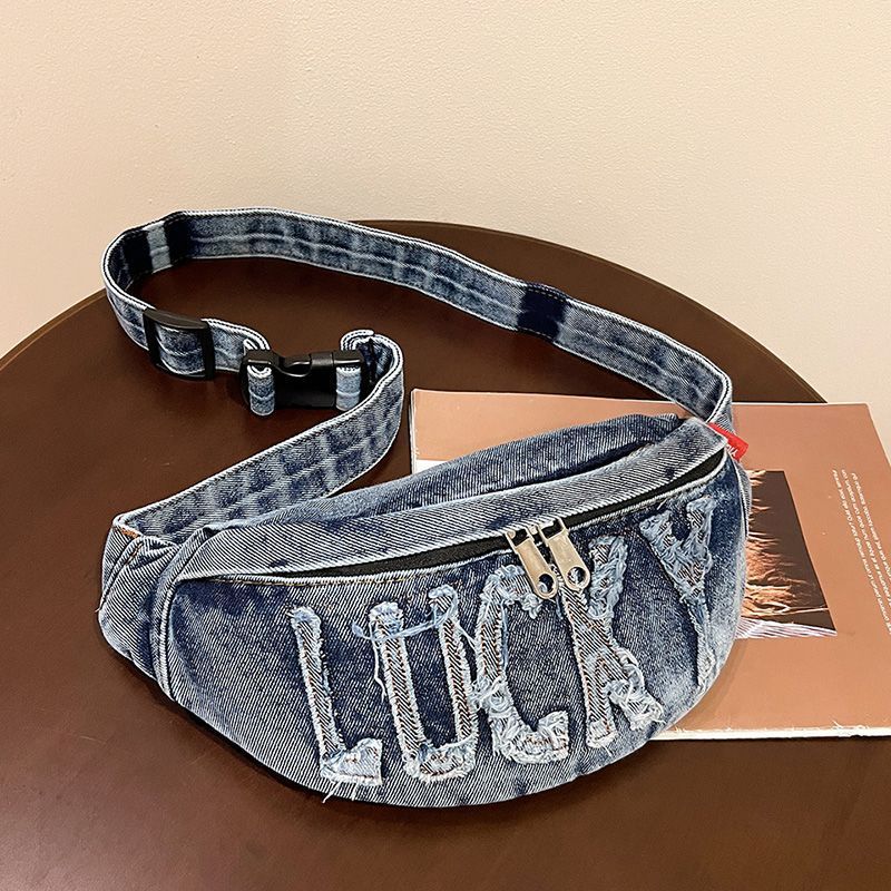 Unisex-Schultertasche aus Denim – Lucky Blue – Bild 4 | LuxeStyle