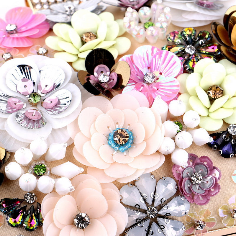 Clutch mit Blumenmuster – Bild 5 | LuxeStyle