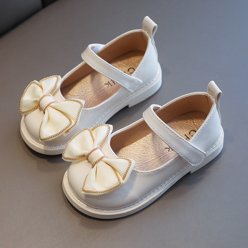 Lackleder-Schuhe für Mädchen im Brit-Stil – Bild 5 | LuxeStyle