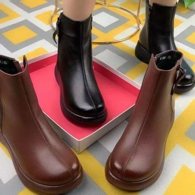 Kurze Stiefel