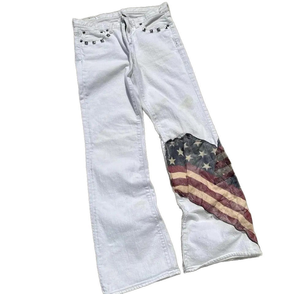 Weisse Jeans mit Flag-Patchwork