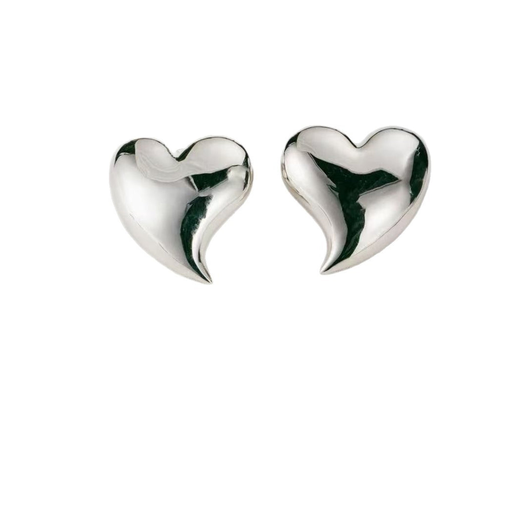 Glänzende, irreguläre Herz-Ohrringe & Ring – Bild 5 | LuxeStyle
