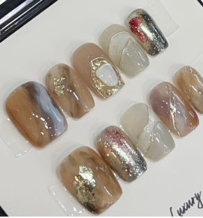Maillard Color Blooming Nagel-Tips