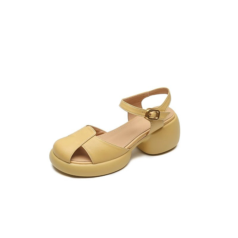 Sandalen mit runden Zehen und gepolstertem Profil – Bild 2 | LuxeStyle