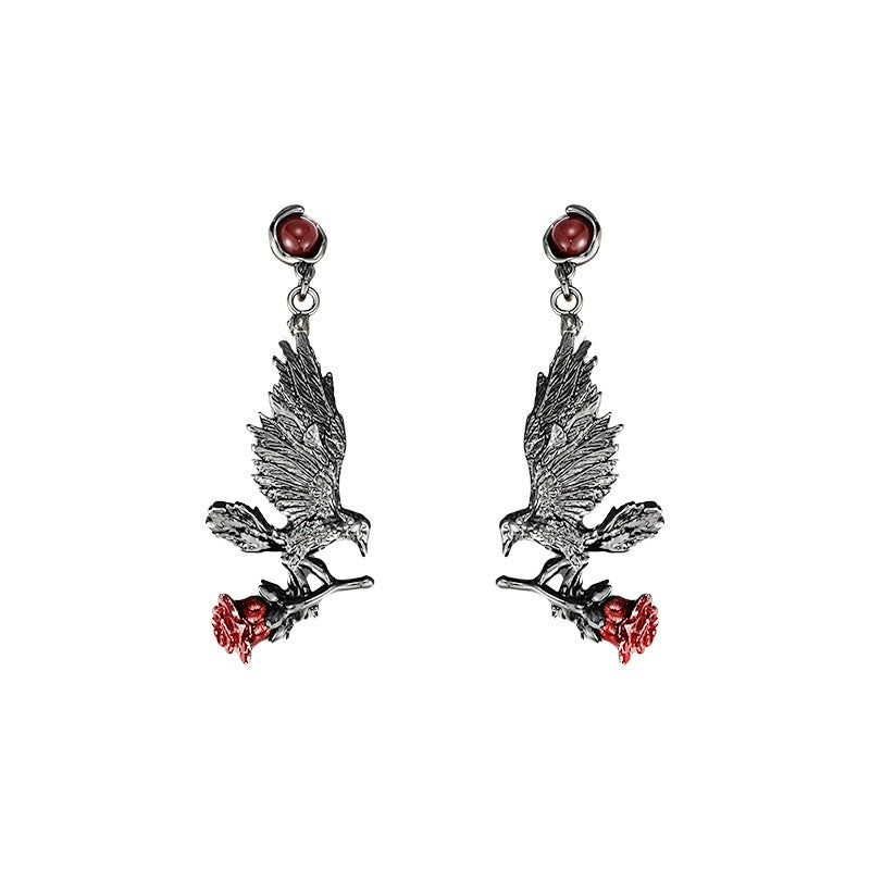 Raven Rose Ohrringe – Süss & Kantig