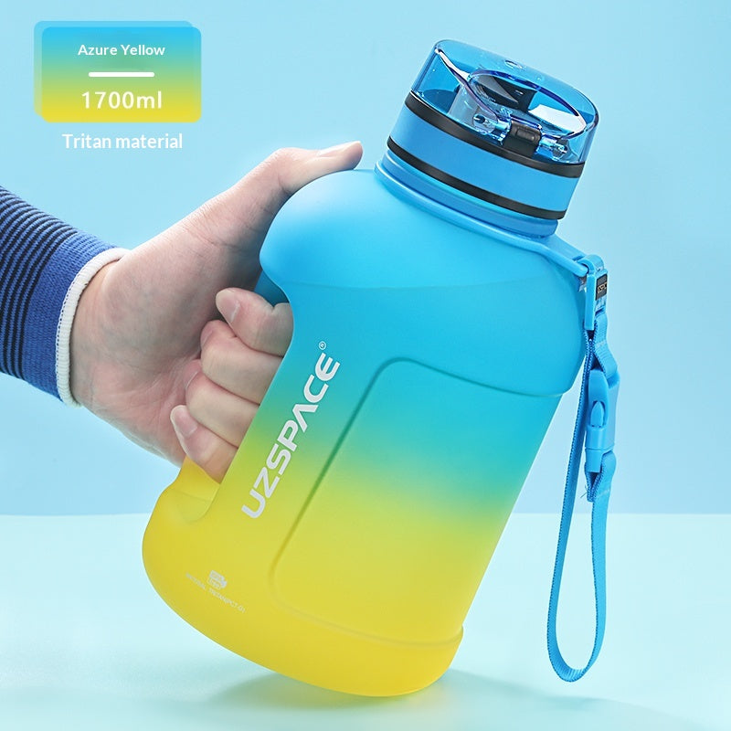 Sport-Trinkflasche mit grossem Fassungsvermögen