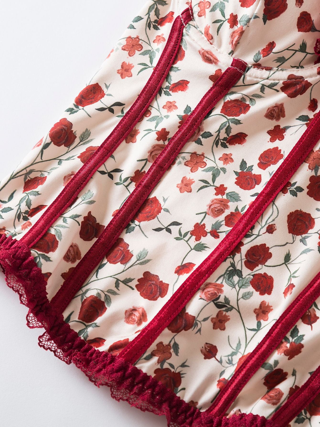 Korsett-Top mit Rosenprint und Schleife