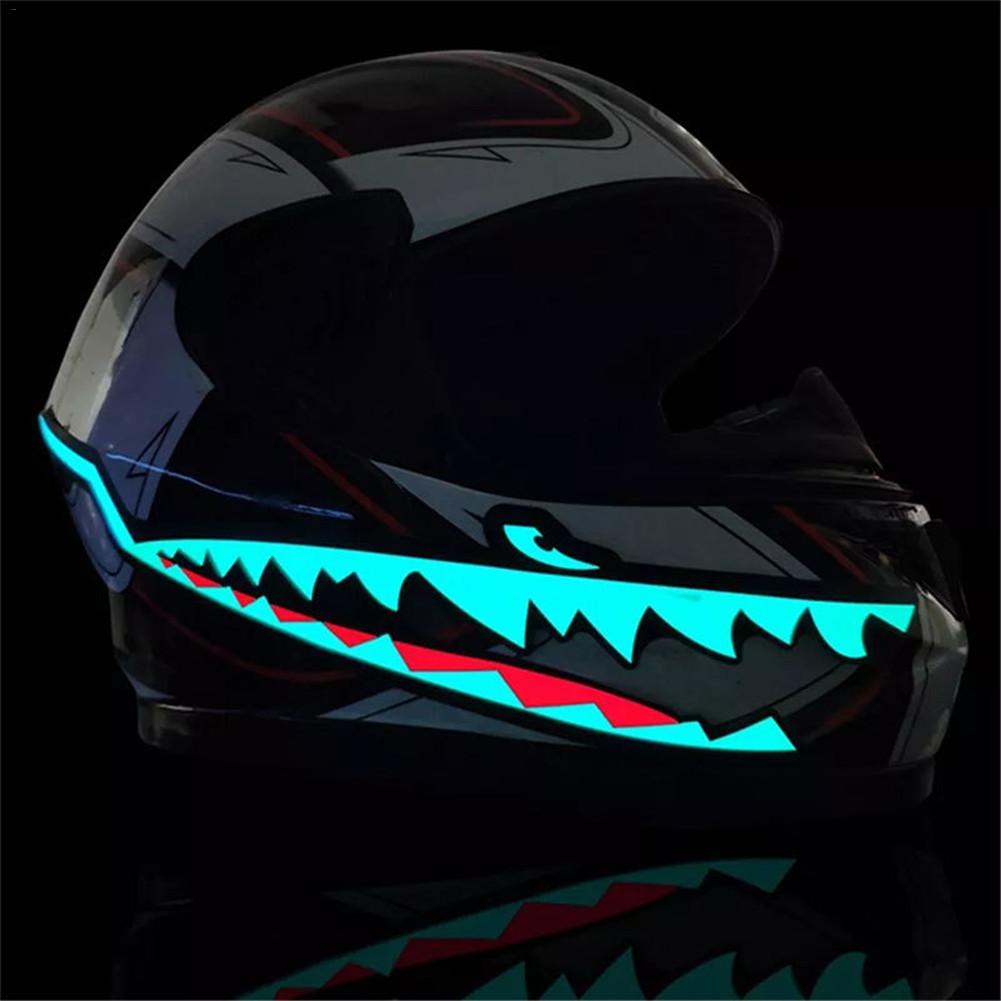 Lichtleiste für Motorradhelm – 2 AA Batterien – Bild 3 | LuxeStyle