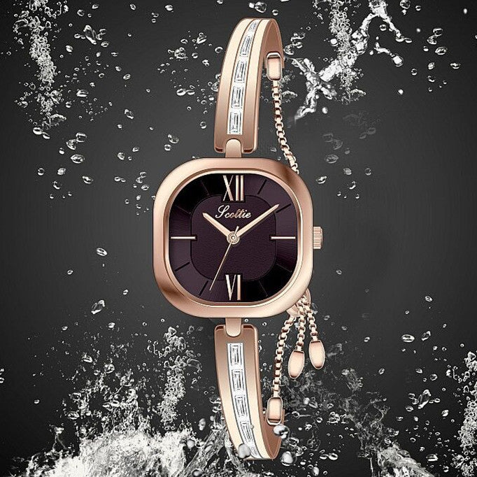 Personalisierbare Armbanduhr für Damen – Bild 8 | LuxeStyle