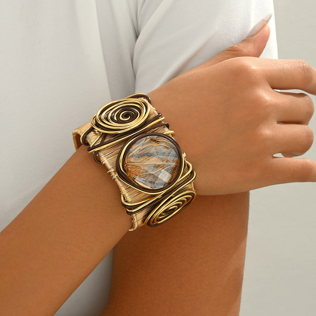 Armreif mit Zirkonia und Gewinde-Design
