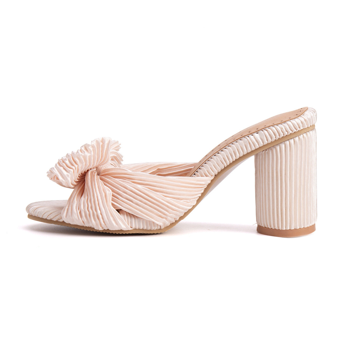 Satin Pantoletten mit Peep-Toe und Blockabsatz