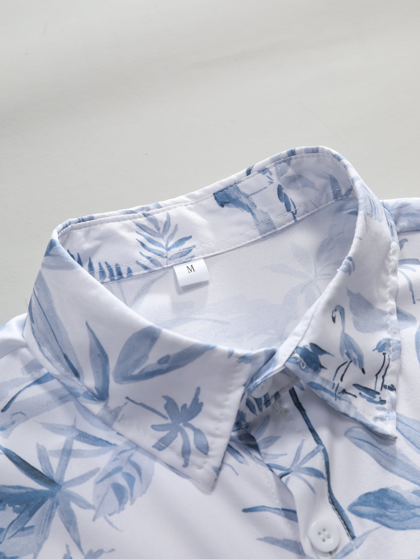 Herren Kurzarm-Shirt mit Blumenmuster