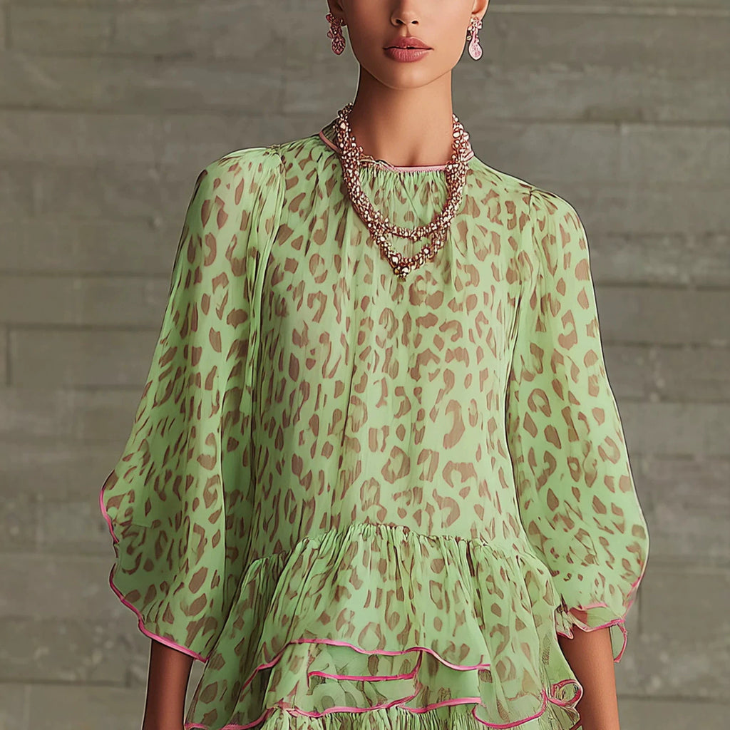 Luftiges Chiffon-Kleid mit Leoparden-Print – Bild 3 | LuxeStyle