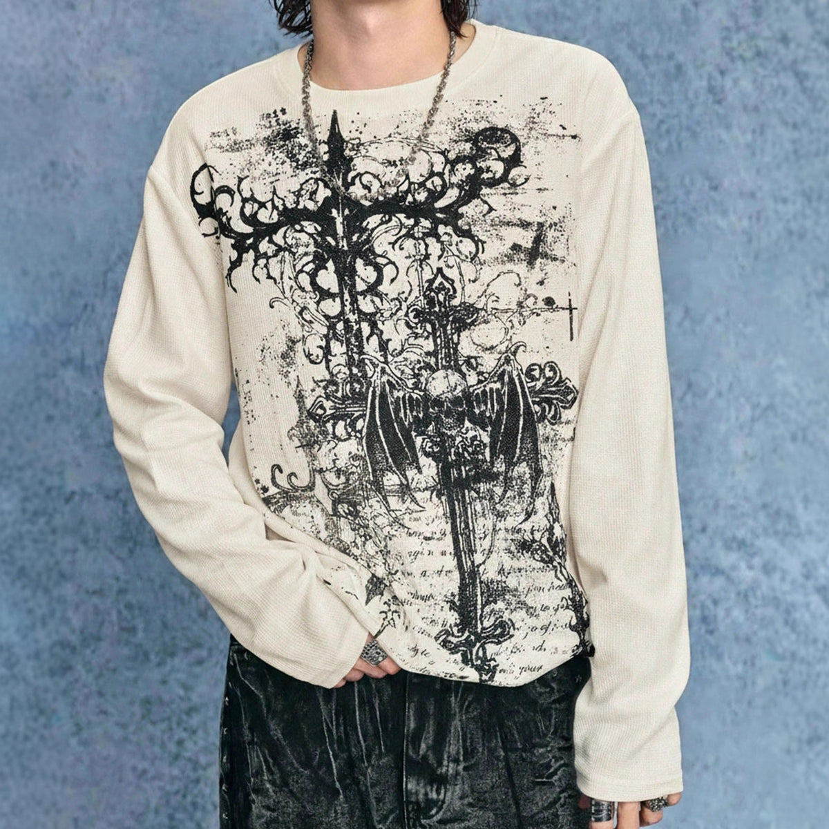 Langarmshirt mit Totenkopf-Print – Bild 2 | LuxeStyle