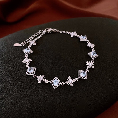 18K Goldverplattetes Cubic Zirconia Geometrisches Blumenarmband