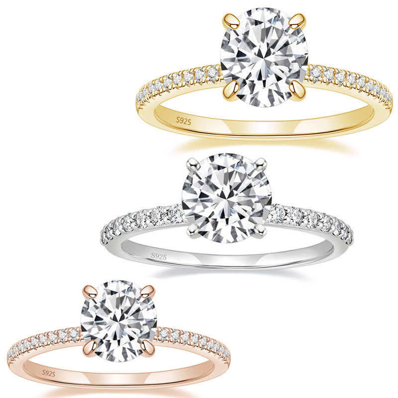 Eleganter Zirkonia Ring mit Vier-Krappenfassung – Bild 6 | LuxeStyle