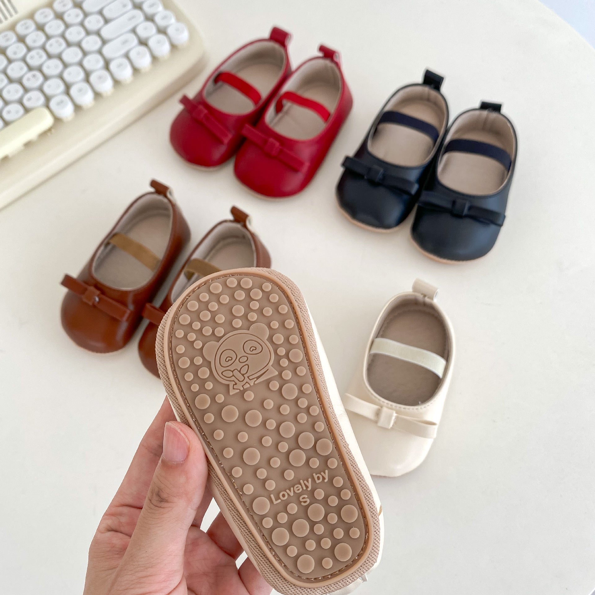 Weiche, rutschfeste Babyschuhe