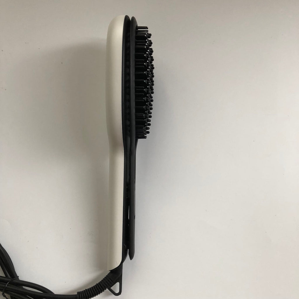Glättender Kamm für glattes Haar