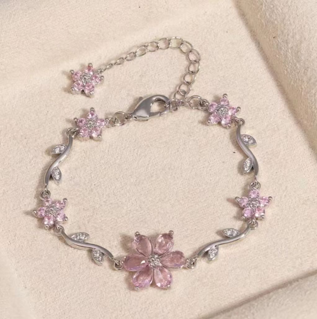 Kupferarmband mit Zirkonia-Herzblumen-Schmetterling – Bild 2 | LuxeStyle