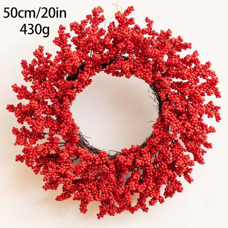 Weihnachtskranz aus künstlichen Stechpalmenblättern – Bild 7 | LuxeStyle