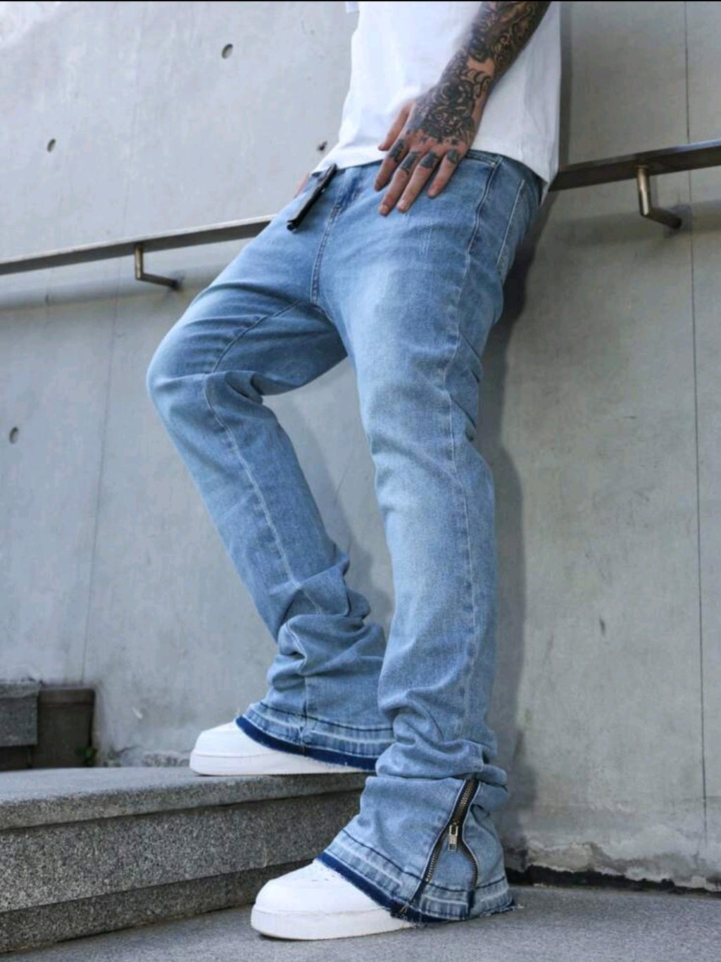 Stretch-Blue-Jeans