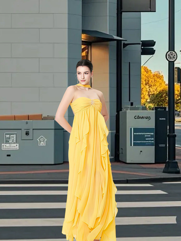 Rückenfreies Kleid