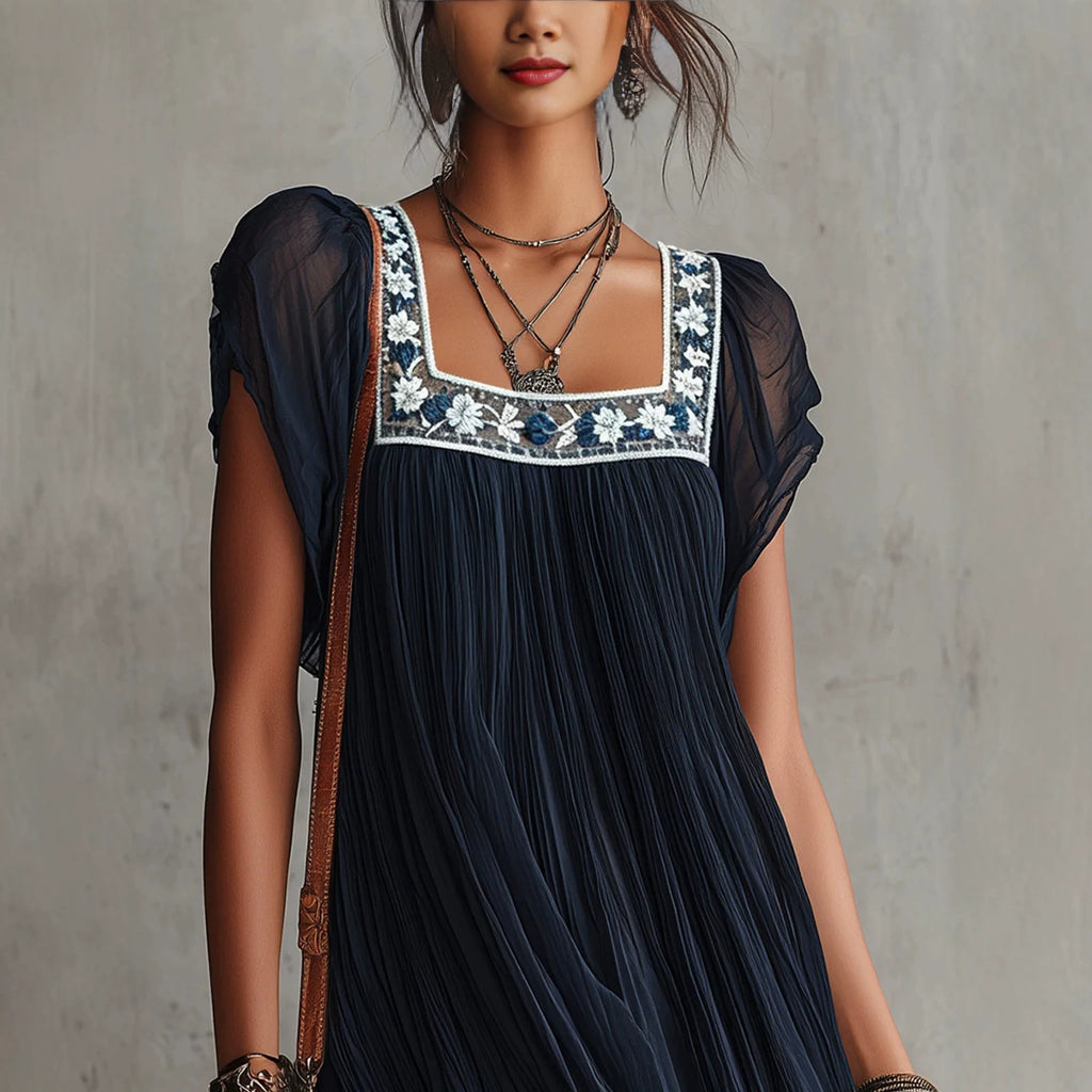 Kurzes Boho-Kleid mit Streifenmuster – Bild 5 | LuxeStyle