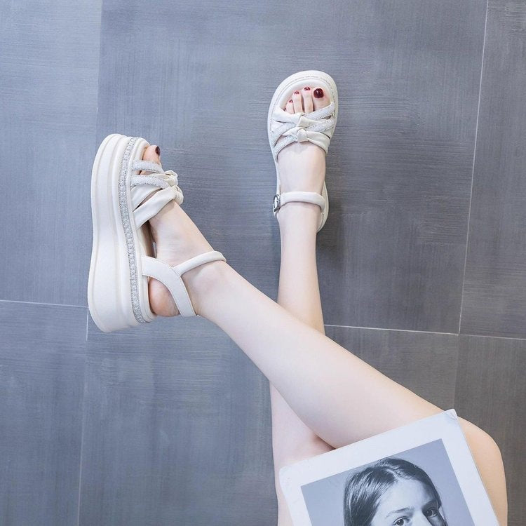 Platform Wedge Sandalen