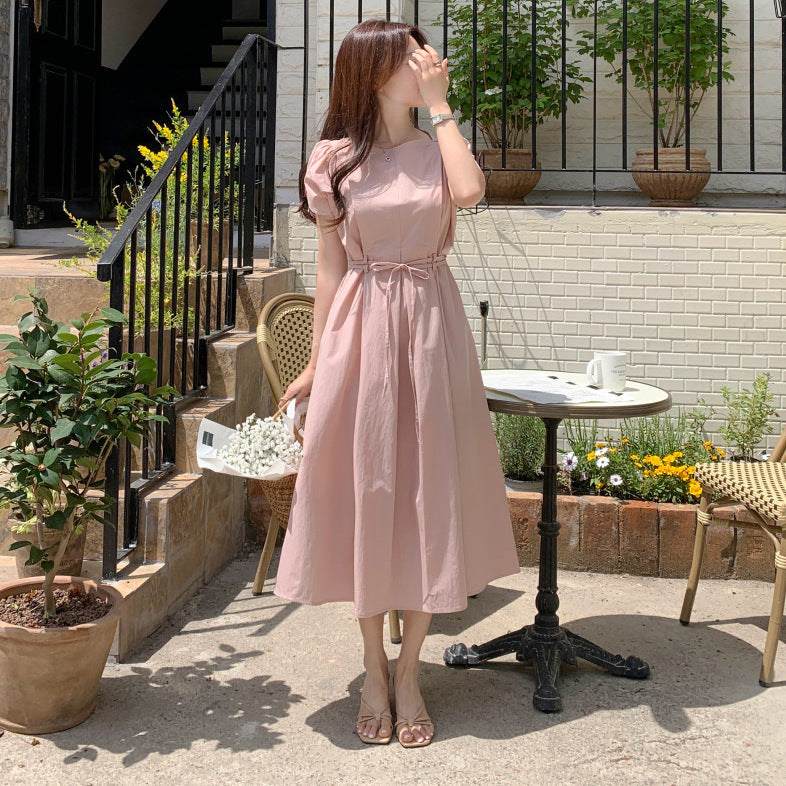 Elegantes Maxi-Kleid mit Flounce und Puffärmeln – Bild 2 | LuxeStyle