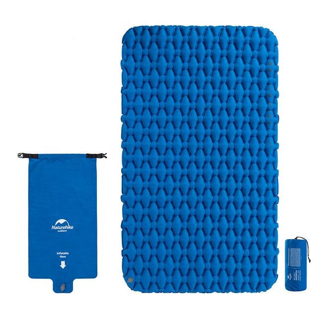 Aufblasbare Outdoor-Isomatte für Zwei – Bild 1 | LuxeStyle
