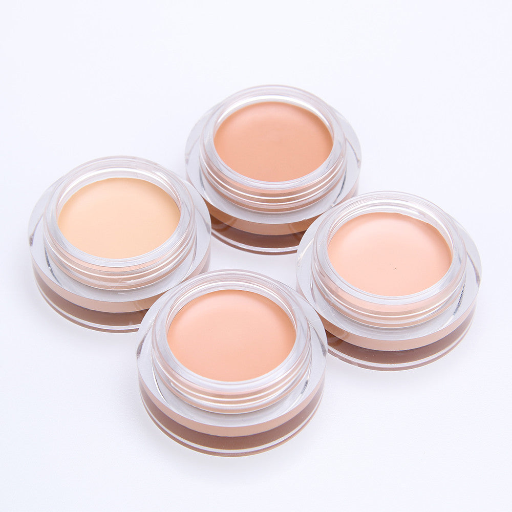 Konzentrierender, wasserfester Concealer – Bild 2 | LuxeStyle